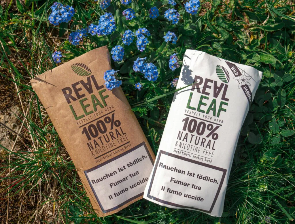 Der Real Leaf Tabakersatz überzeugt jeden mit ihren abwechslungsreichen Kräuterzigaretten!